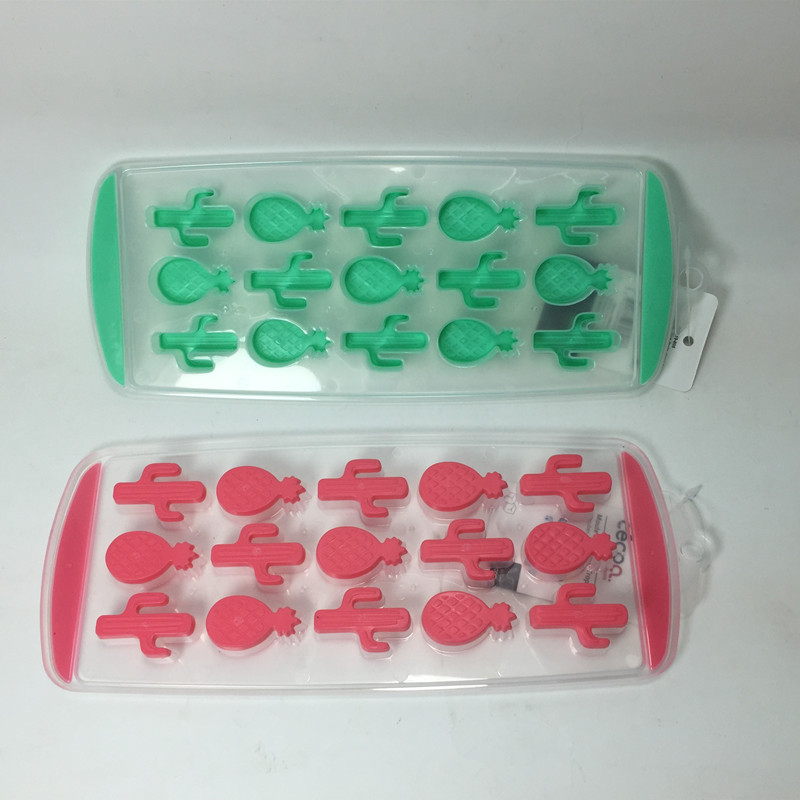 Stackable Plastic Ice Cube Trays Tree Shape for Sport Water Bottles