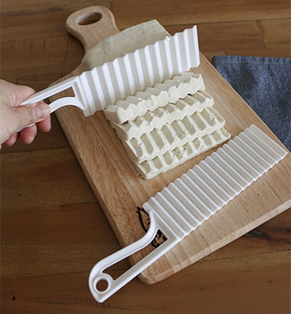 Tofu cutter in wave shape set of 2 in kitchen