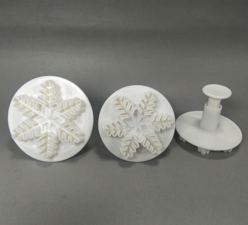 Plastic Cookie Cutters Set for Cutting Decorations & Direct Embossing With Spring-loaded Handle Plunger Cake Cutter
